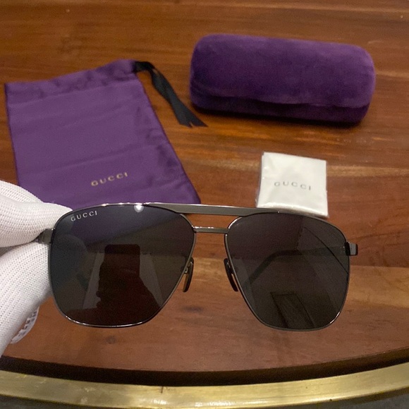 NEW‼️ UNISEX GUCCI 🕶️ - Picture 4 of 11